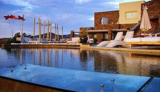 Aigis_Prinos_outside