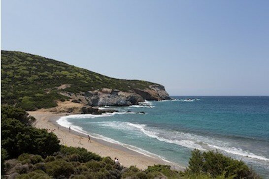 1414_400_266_FSImage_0_L25A3591_strand_Skyros
